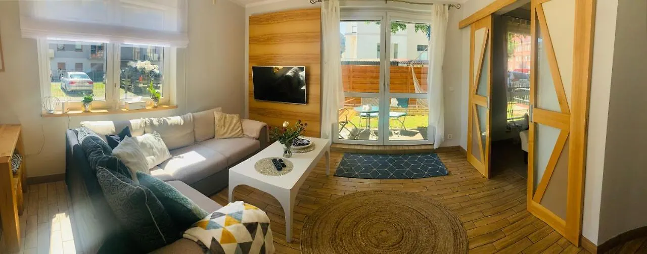 Malva Sun Apartment z ogródkiem Kołobrzeg